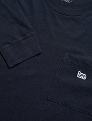 Lee Jeans - LS POCKET TEE - podstawowe koszulki - navy - 2