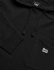 Lee Jeans - LS POCKET TEE HOODIE - džemperi ar kapuci - black - 2