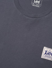 Lee Jeans - SS BRANDED TEE - podstawowe koszulki - washed grey - 2