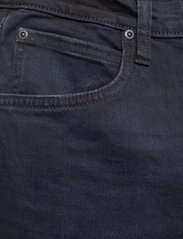 Lee Jeans - DAREN ZIP FLY - regular piegriezuma džinsa bikses - dark porter - 2