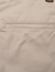 Lee Jeans - RELAXED CHINO - chinosy - stone - 4