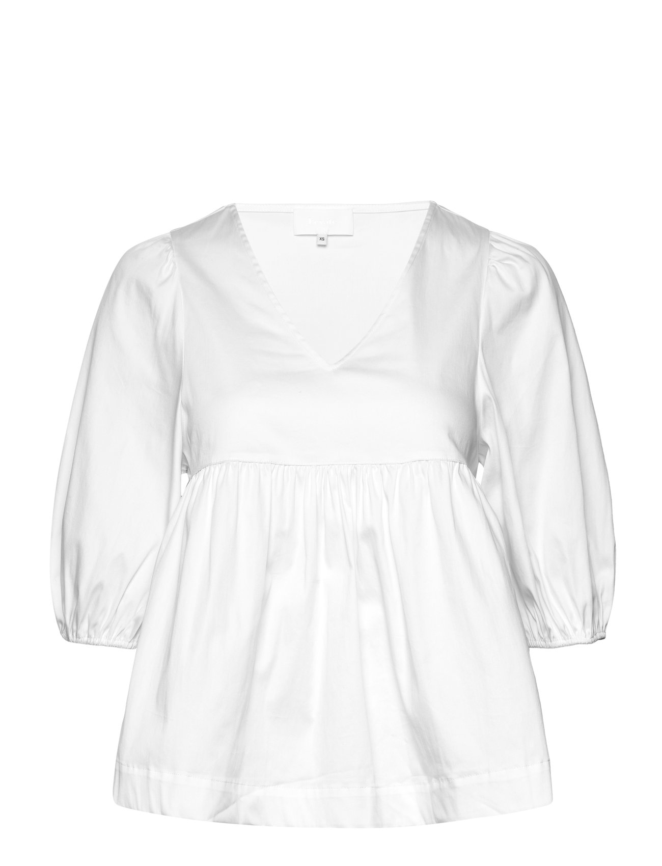 Lr-Isla Solid White Levete Room 125971