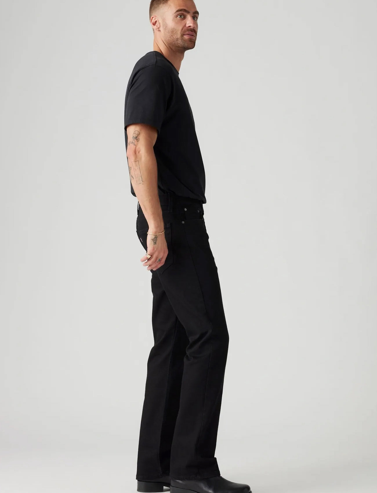 Levi's 527 Slim Boot Cut Native Cali, 30 x 32, Black, Jeans > Smalle, Herre