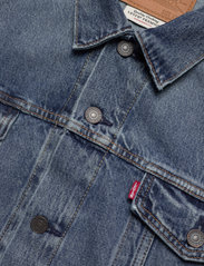 LEVI´S Men - THE TRUCKER JACKET X4786 SKYLI - džinsa jakas bez oderējuma - med indigo - worn in - 2