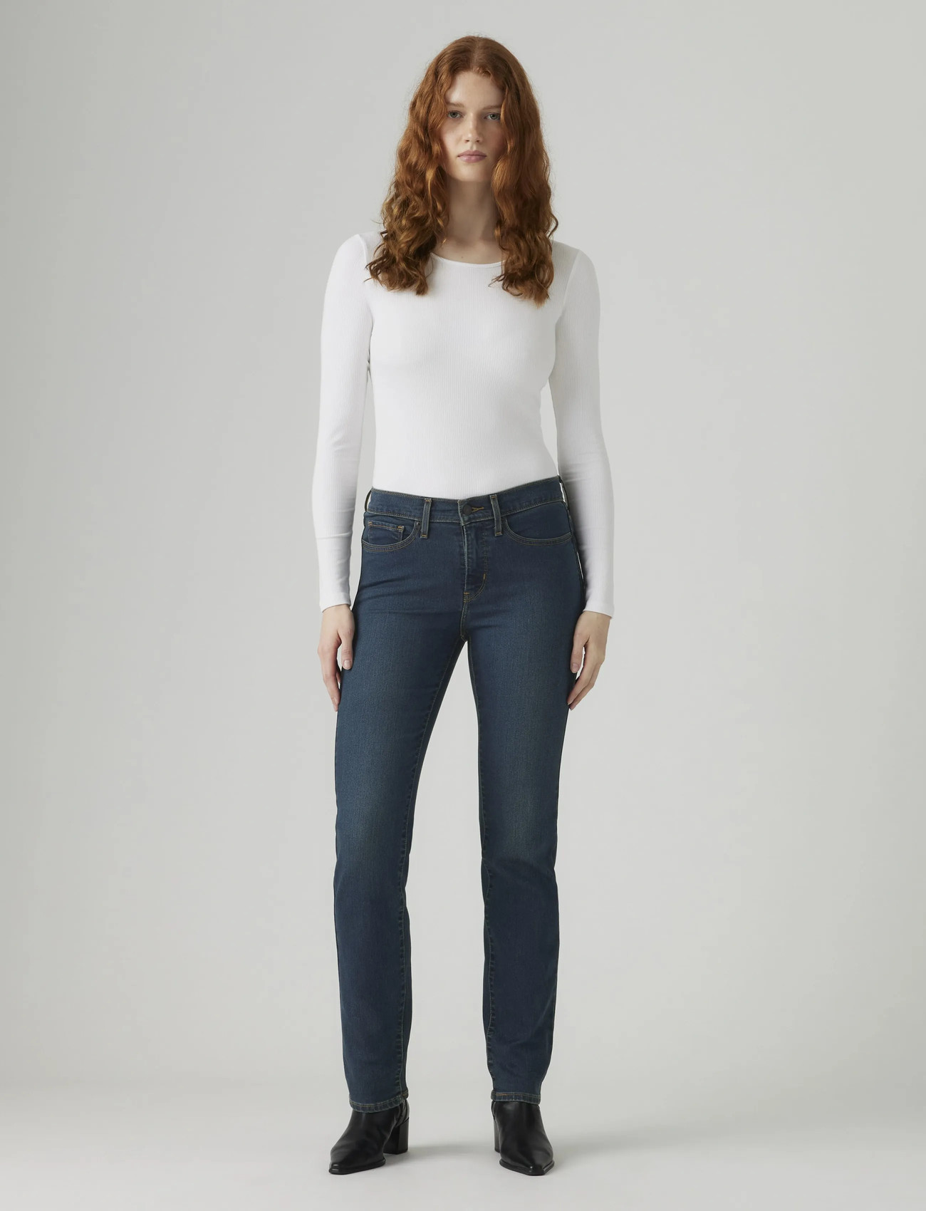 Levi's 314 Shaping Straight Eternal I, 28 x 34, Blue, Jeans > Boot Cut, Dame