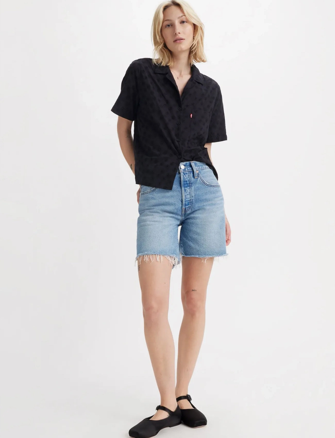 Levi's 501 Mid Thigh Short Lw Fun Fla, 32, Blue, Shorts > Denim Shorts, Dame