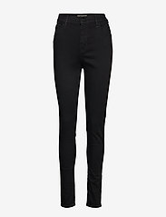 womens levi black skinny jeans