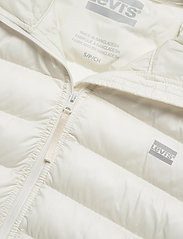 levis nora packable jacket