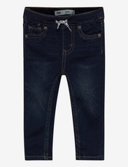 blackberry jeans pant