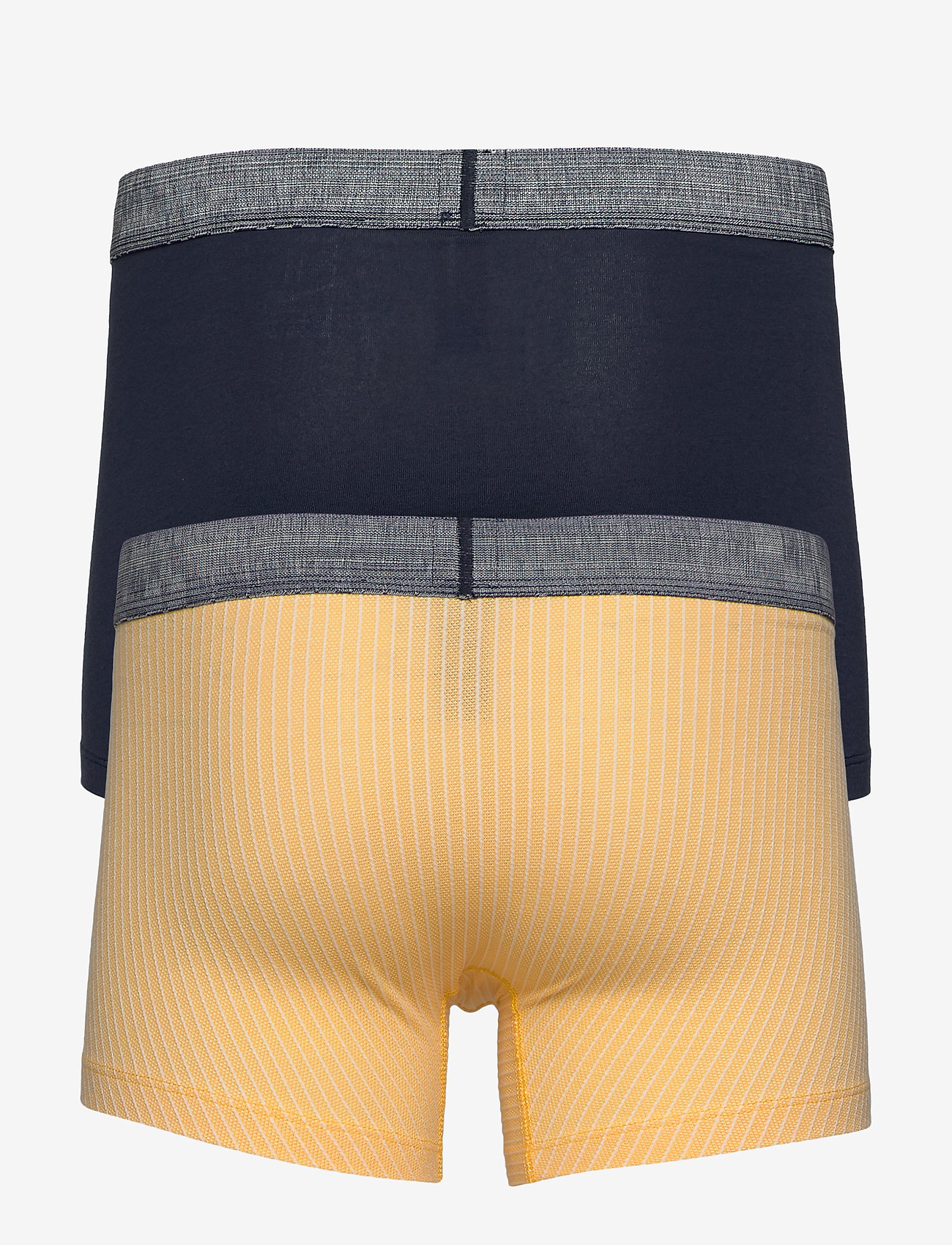 yellow levi shorts