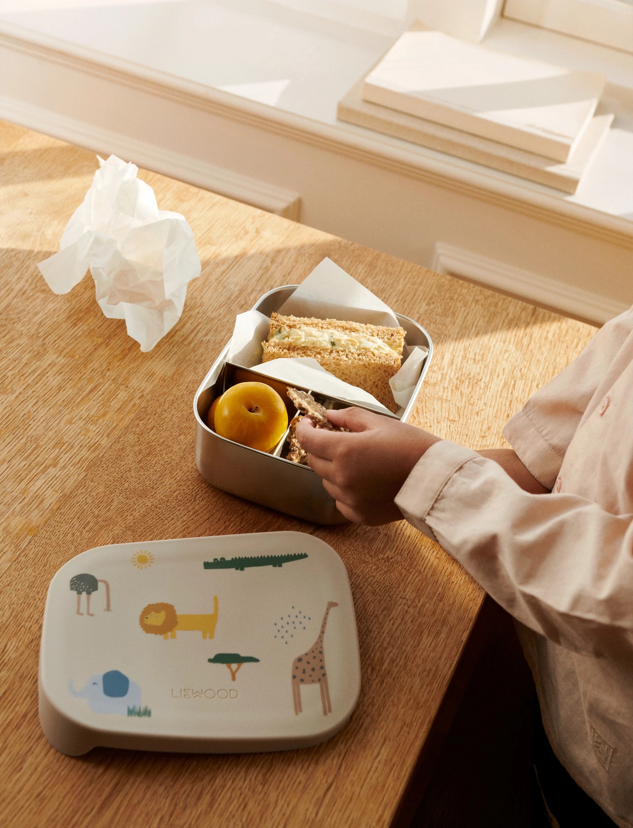 Liewood Arthur Printed Lunchbox, One Size, Cream, Måltidstid > Madkasser, Børn