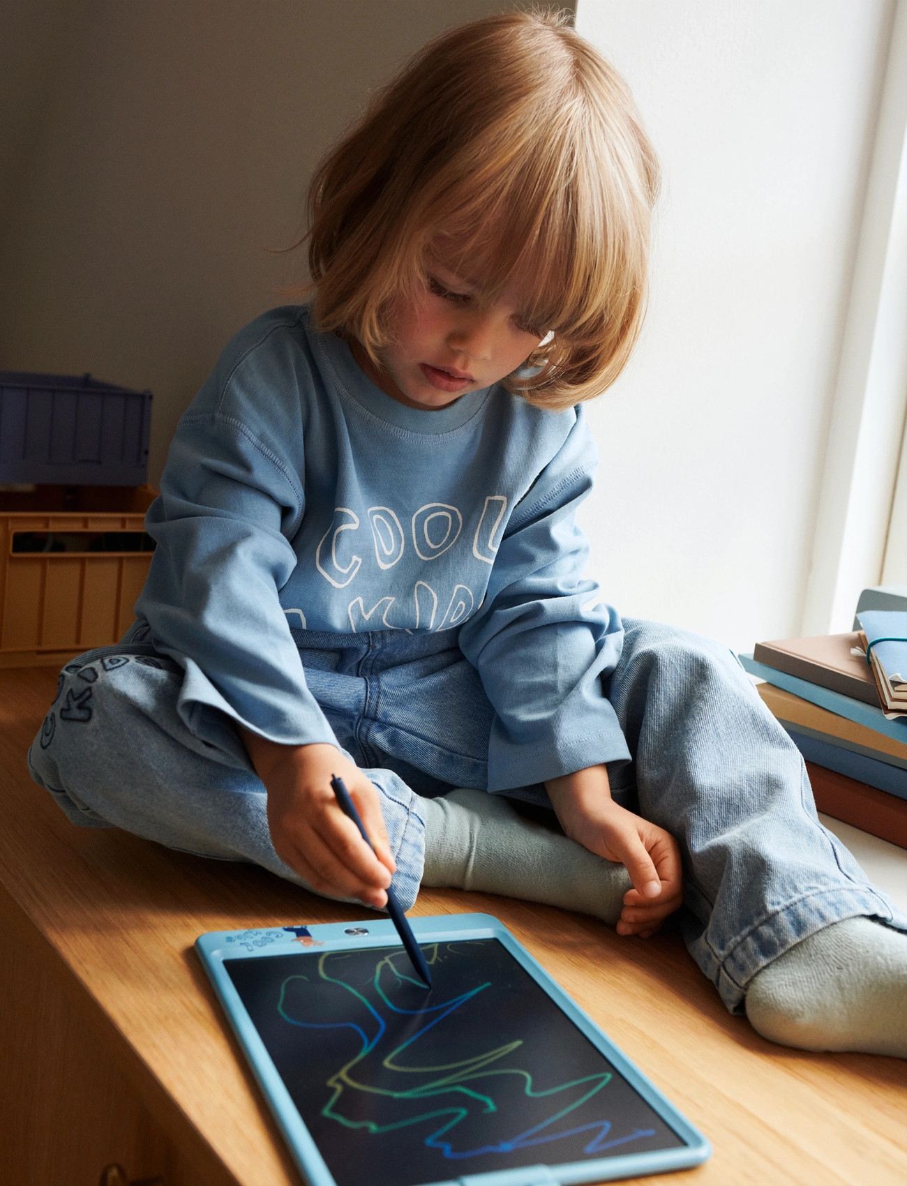 Liewood Zora Magic Drawing Board 10 Inches, One Size, Blue, Tegning > Tegnebrætter, Børn