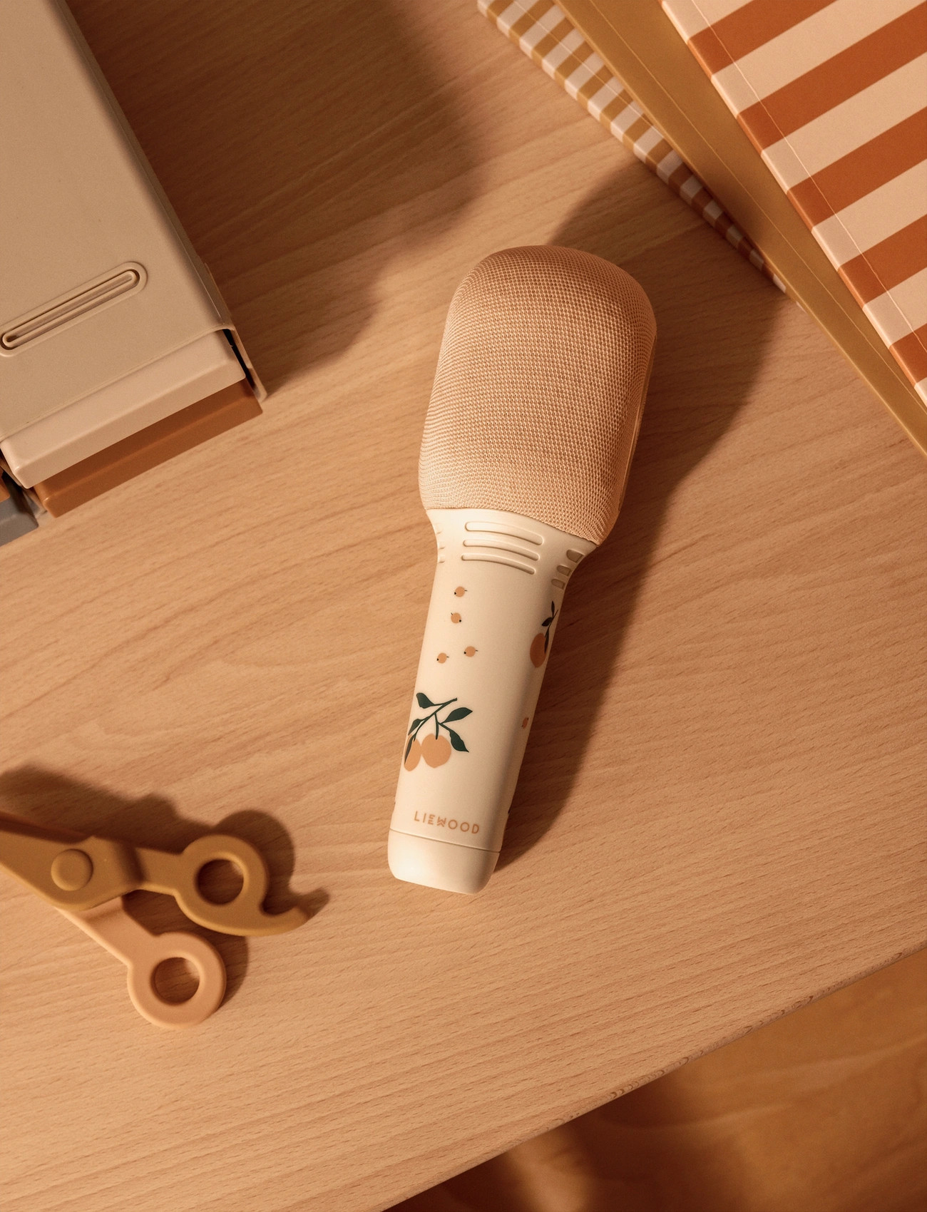 Liewood Beinta Karaoke Microphone, One Size, Beige, Legetøj > Electronic & Media, Børn