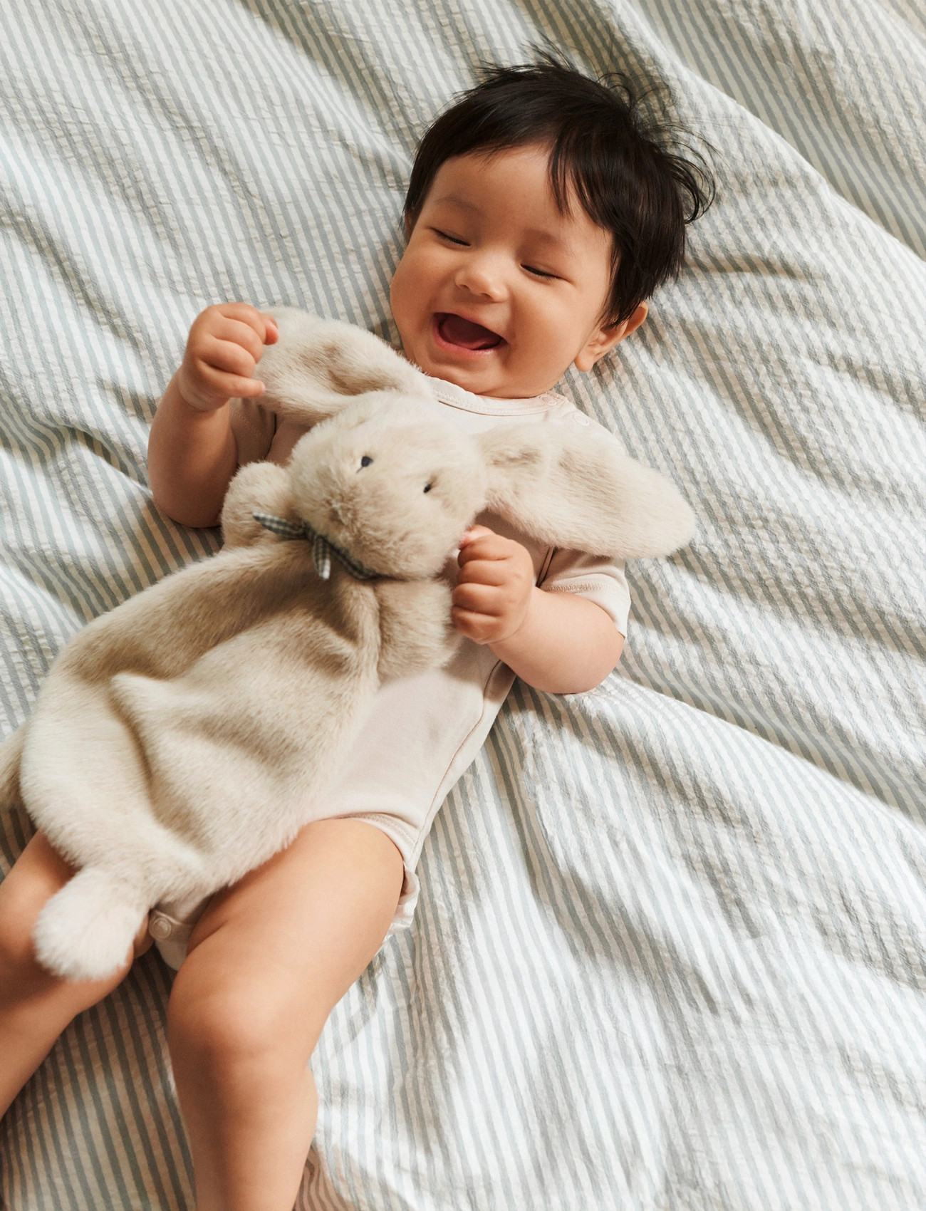 Liewood Roy Rabbit Cuddle Cloth, One Size, Cream, Babysøvn > Nusseklude, Børn