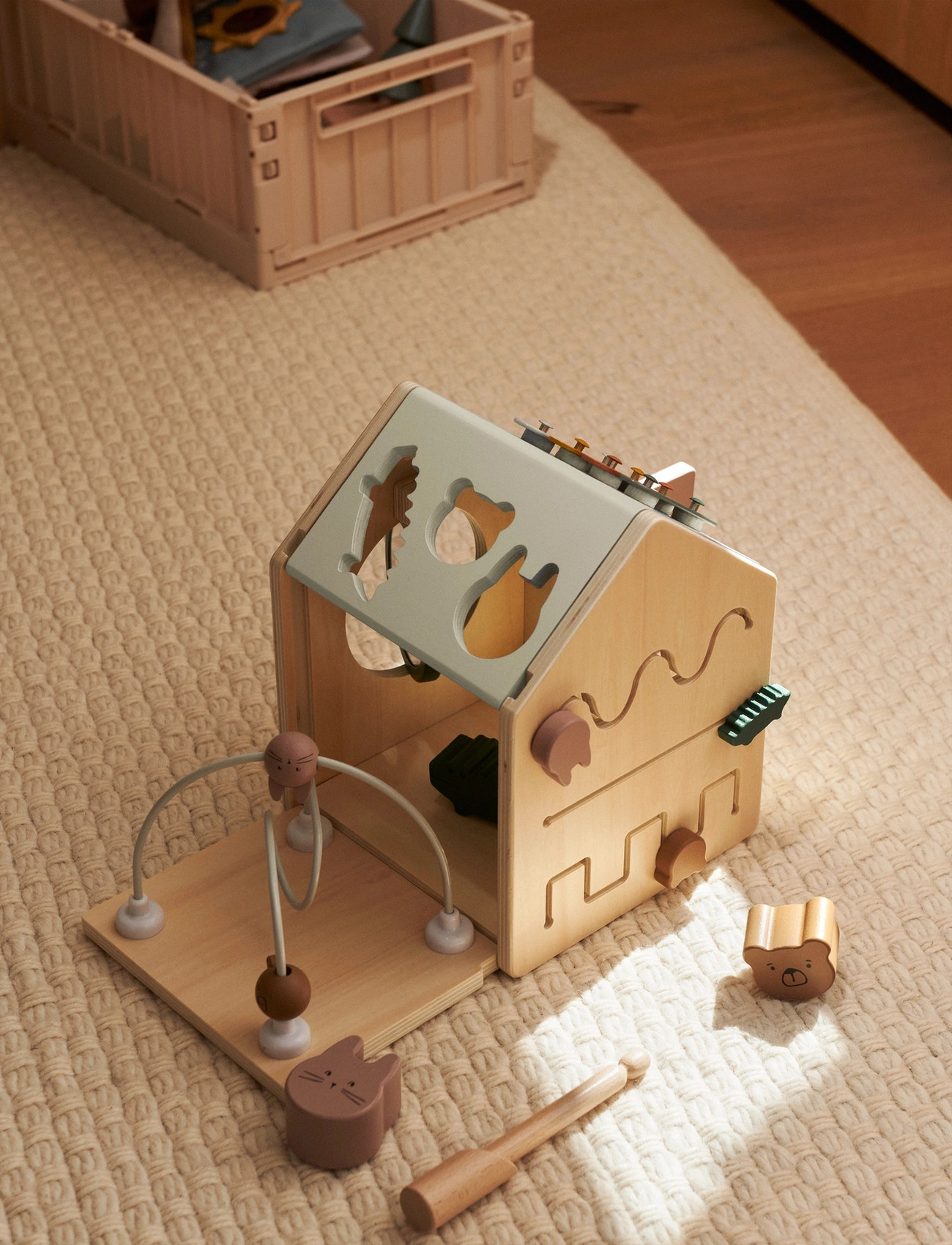 Liewood Lucas Activity Cube, One Size, Khaki green, Educational Legetøj > Sorting Box Toy, Børn