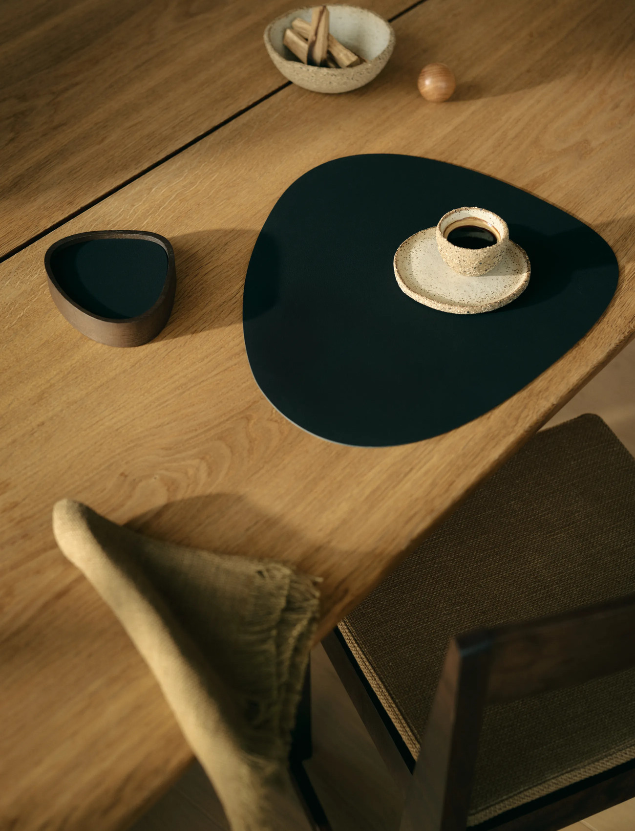 LIND DNA 4-Set Table Mat Curve L Nupo Black Ink, 37X44 cm, Black, Tableware > Placemats, Unisex