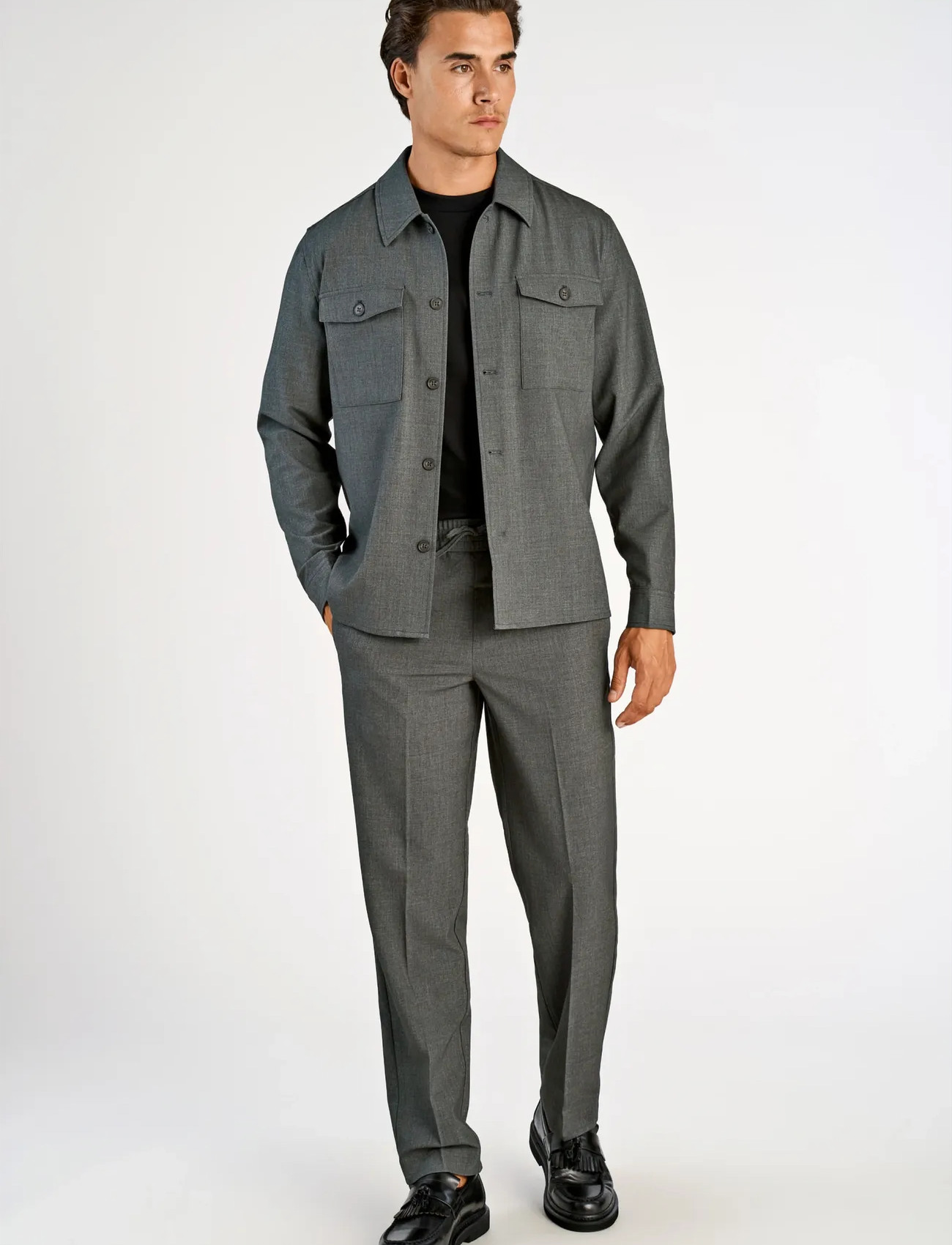 Lindbergh Relaxed Fit Pants, M, Grey, Bukser > Afslappet, Herre