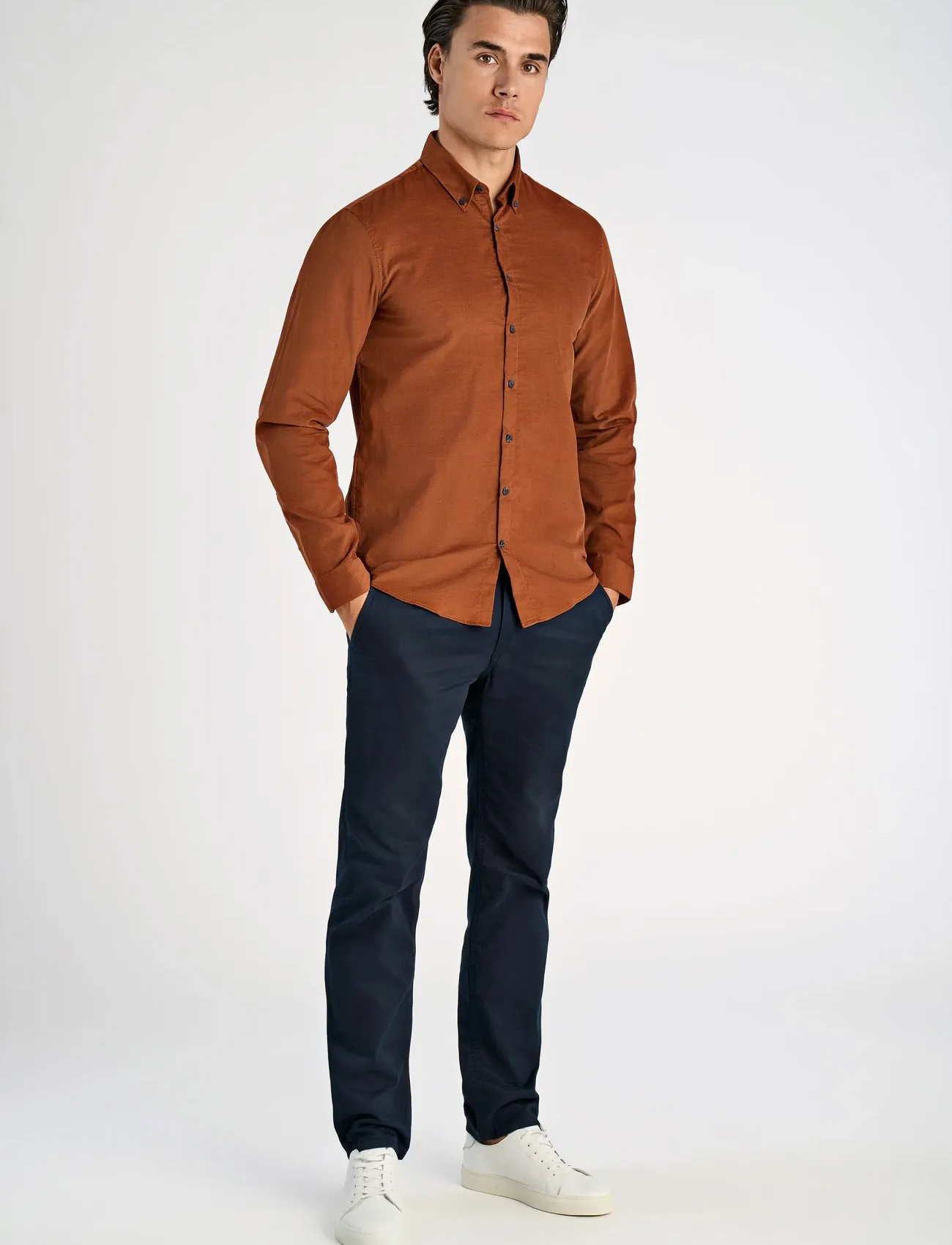 Lindbergh Fine Corduroy Shirt L/S, XL, Orange, Skjorter > Afslappet, Herre