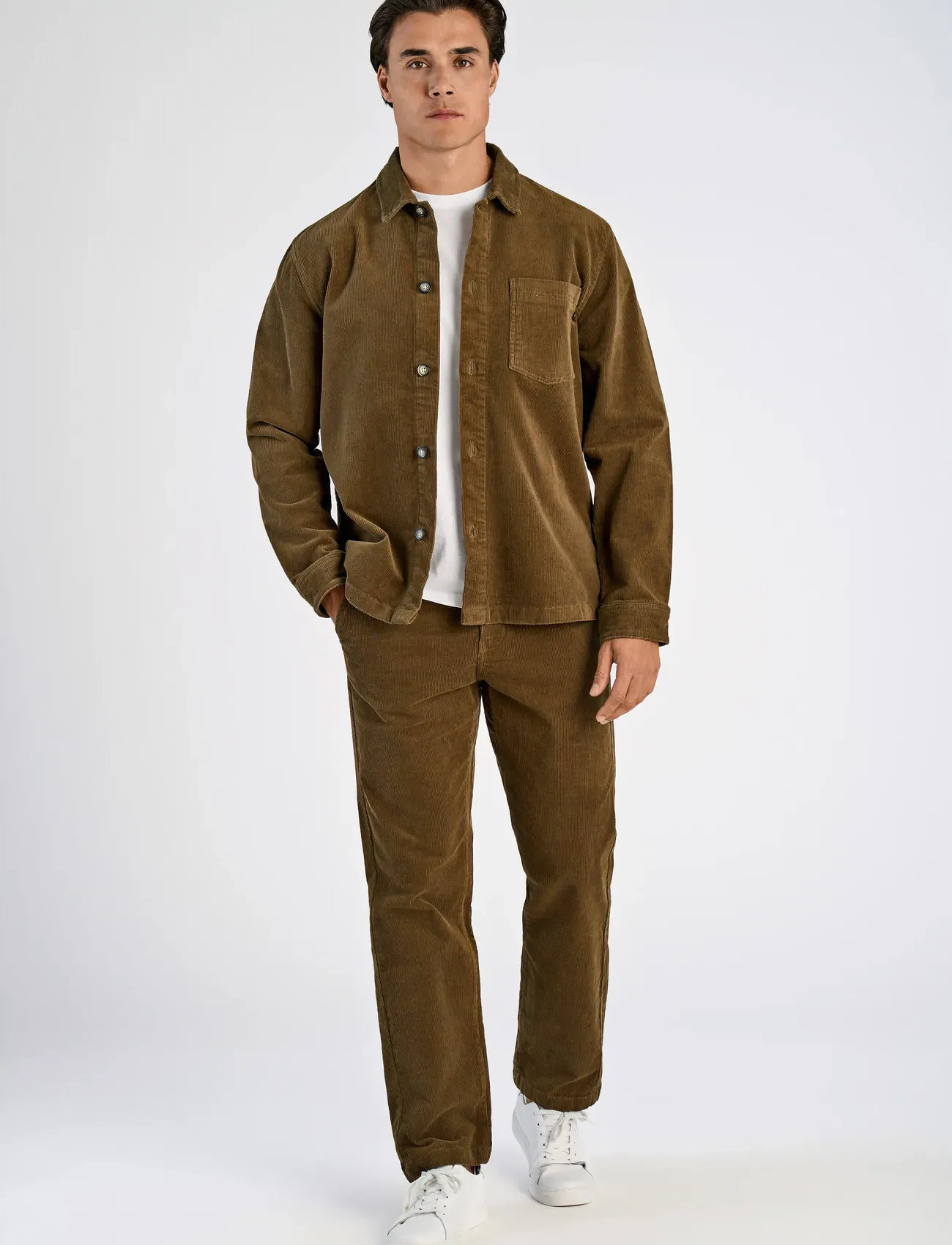 Lindbergh Superflex Corduroy Overshirt, S, Brown, Shirts > Corduroy Shirts, Herre