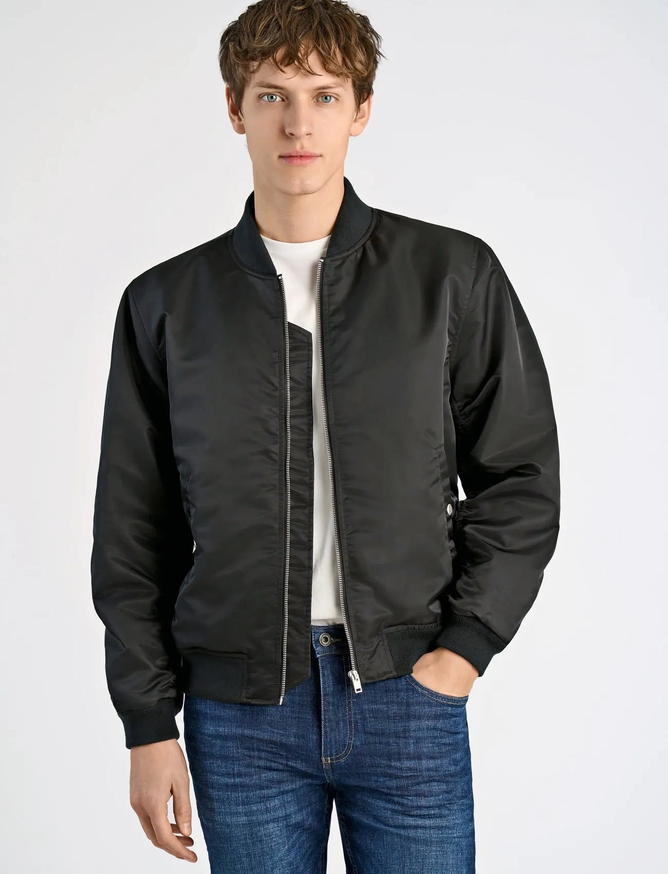 Lindbergh Padded Bomber Jacketpadded Bomber Jacket, XL, Black, Jakker > Bomberjakker, Herre