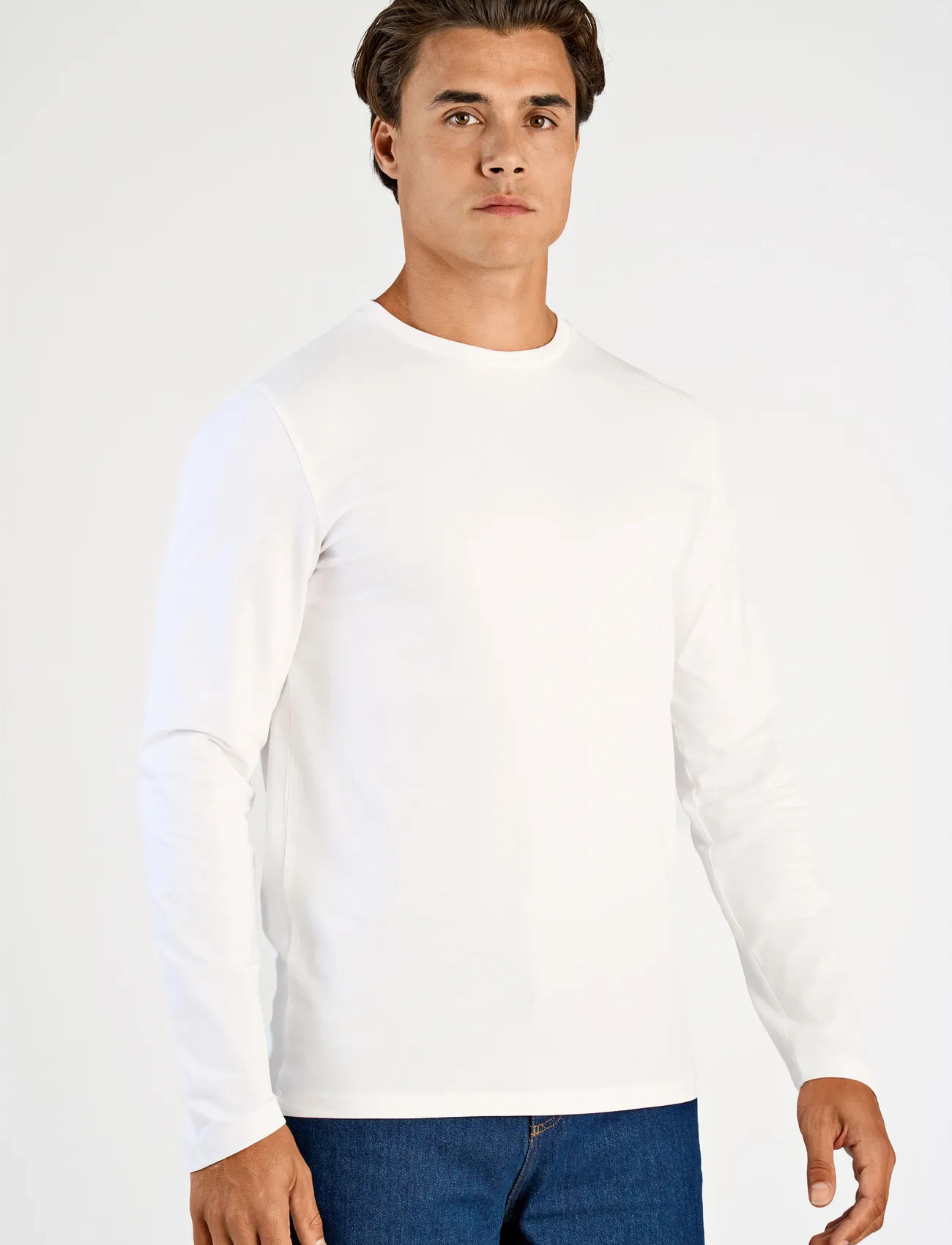 Lindbergh Basic O-Neck Stretch Tee L/S, L, White, T-Shirts > Langærmede, Herre