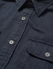 Lindbergh - Utility garment dyed L/S shirt - basic overhemden - dark blue - 5