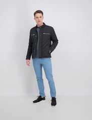 Lindbergh - Recycled quilted jacket - spring jackets - black - 0