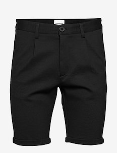 Pleated shorts - casual shorts - black