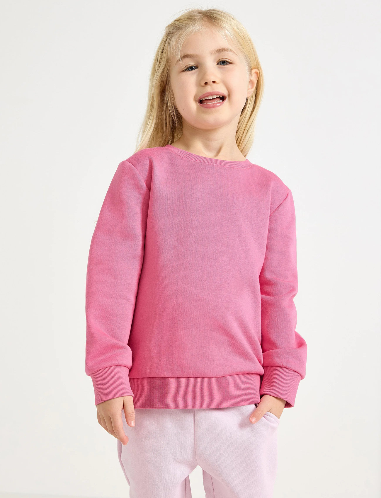 Lindex Sweatshirts Solid Basic, 116, Pink, Sweatshirts & Hættetrøjer > Sweatshirts, Børn