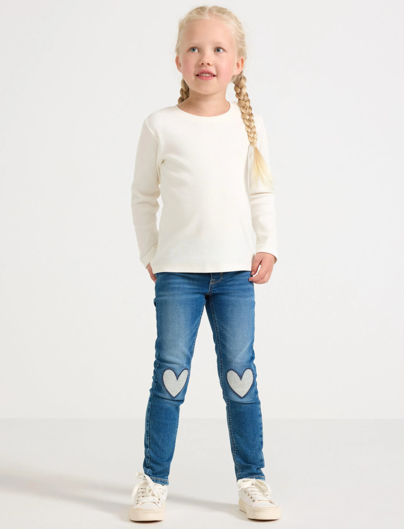 Lindex Sara Slim Leg Jeans, 128, Blue, Jeans > Almindelige Jeans, Børn