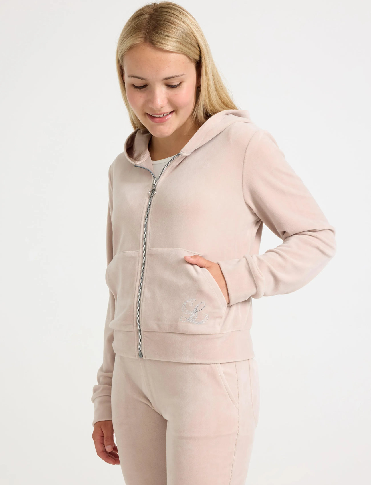 Lindex Hettegenser I Velur, 128, Cream, Sweatshirts & Hættetrøjer > Hættetrøjer, Børn