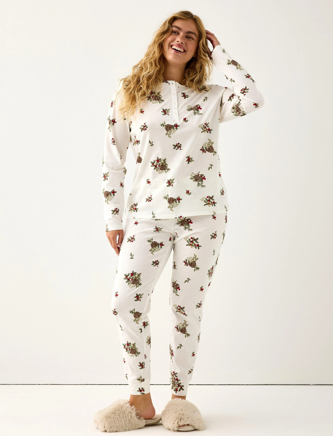 Lindex Henley Pyjama Aop, M, Cream, Nat- Og Opholdstøj > Pyjamas (set), Dame