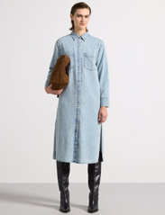 dex3004786_cdenimblue_10.jpg?