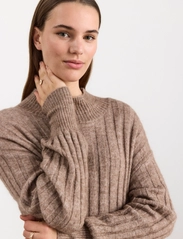 Lindex - Dress knitted Gabby - stickade klänningar - beige - 4