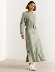Lindex - Dress Abbi - stickade klänningar - green - 5
