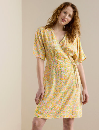 Dress Sahara - kesämekot - yellow