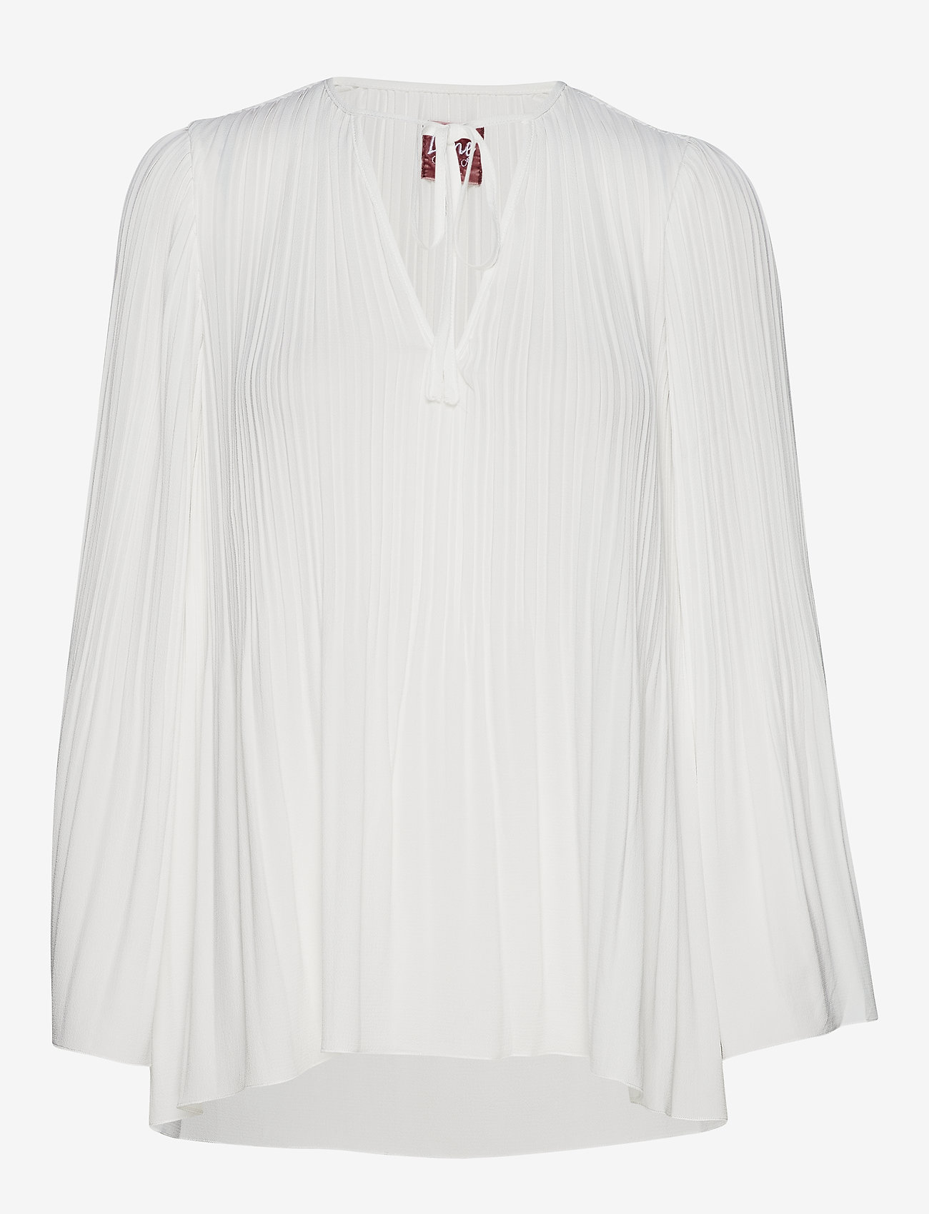 Melinda (Creme) (899.40 kr) Line of Oslo | White og Oslo skjorte | Line of Oslo | Skjorter & bluser