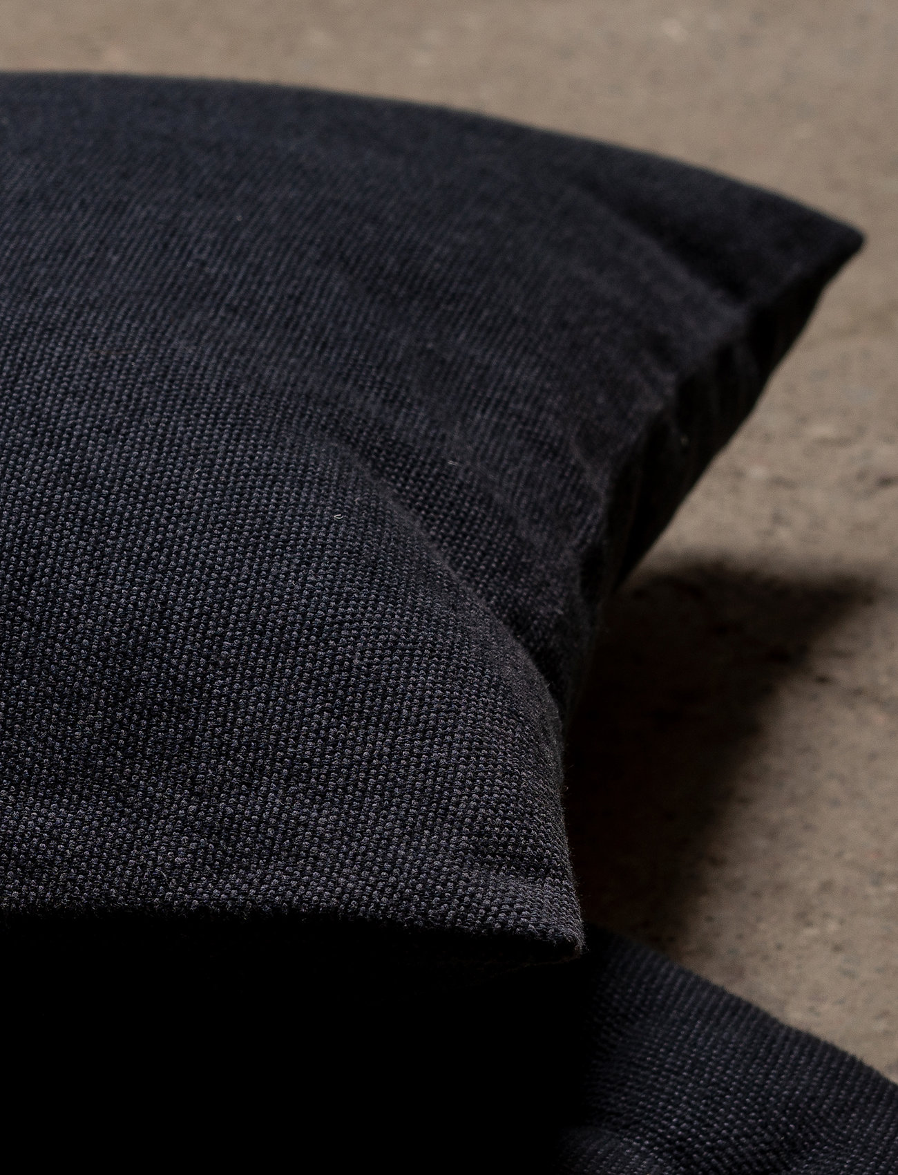 LINUM Pepper Cushion Cover, 40X40 cm, Black, Puder & Tæpper > Pudebetræk, Unisex