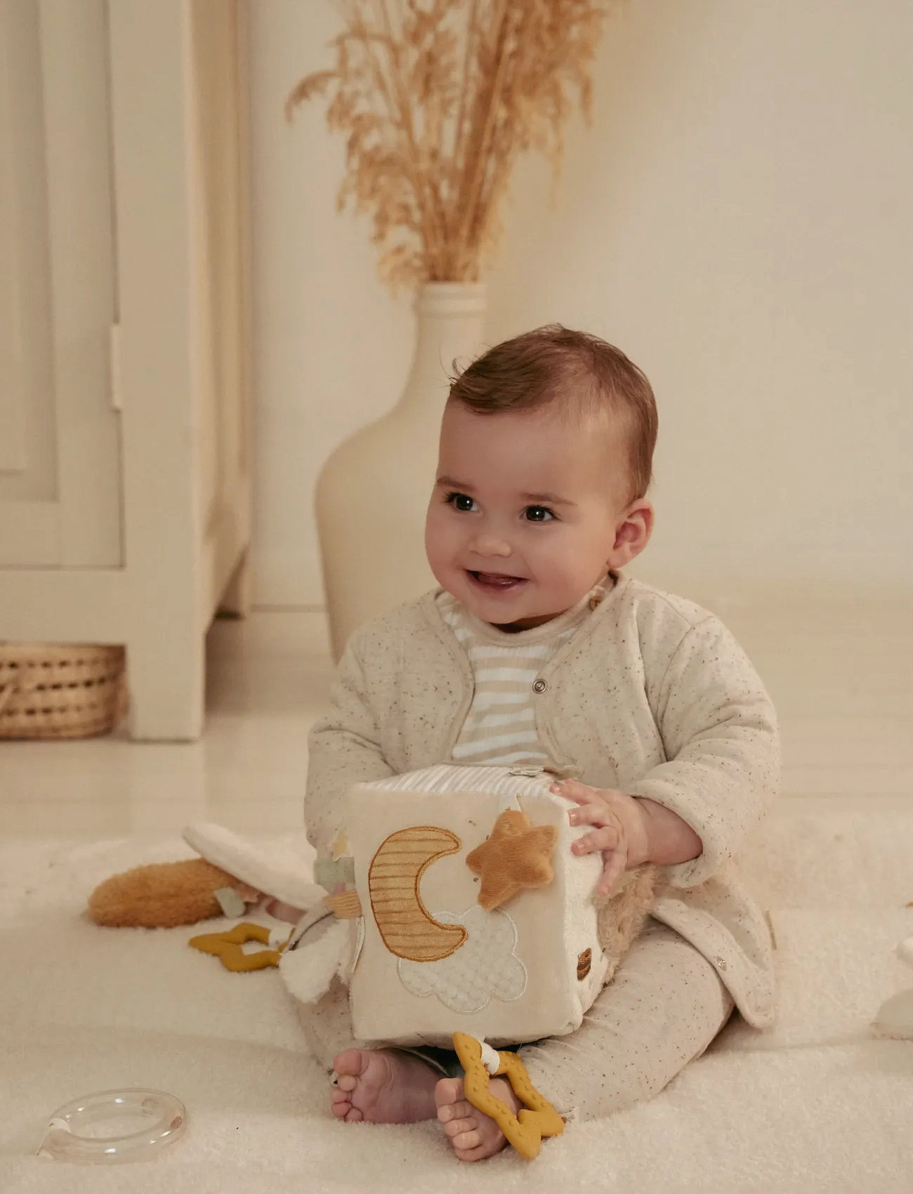 Little Dutch Little Dutch - Soft Activity Cube Grs Newborn, One Size, White, Educational Legetøj > Interactive Legetøj, Børn