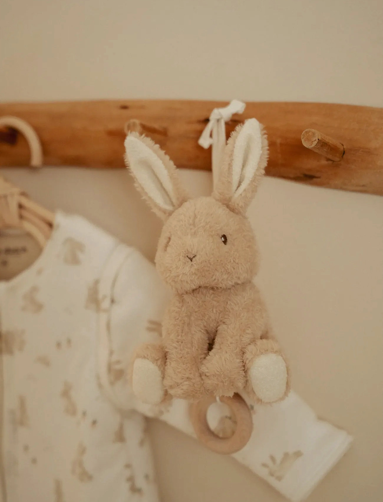 Little Dutch Little Dutch - Music Box Baby Bunny Grs Newborn, One Size, Beige, Baby Legetøj > Musical Plush Legetøj, Børn
