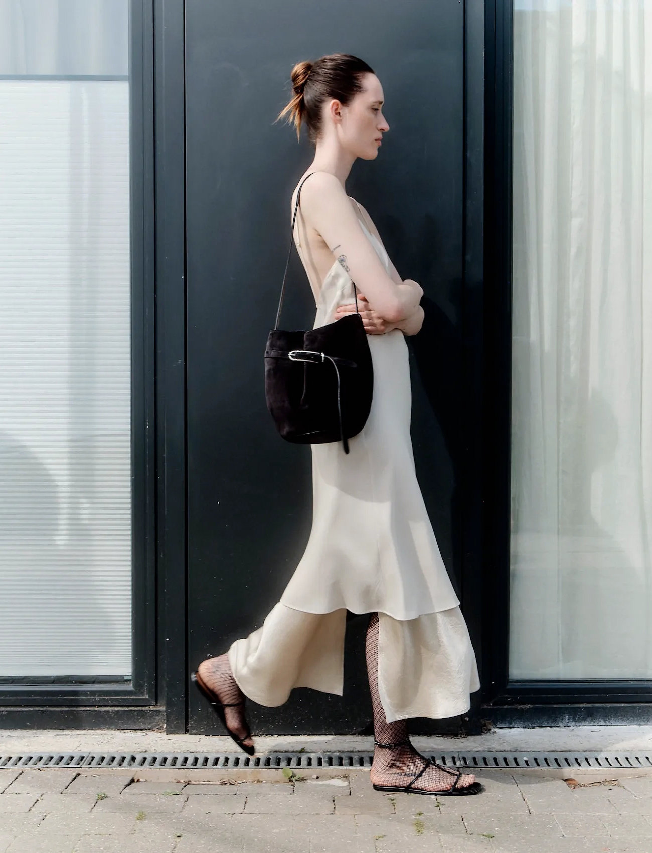 Liffner Belted Bucket Bag, One Size, Black, Tasker > Spande, Dame