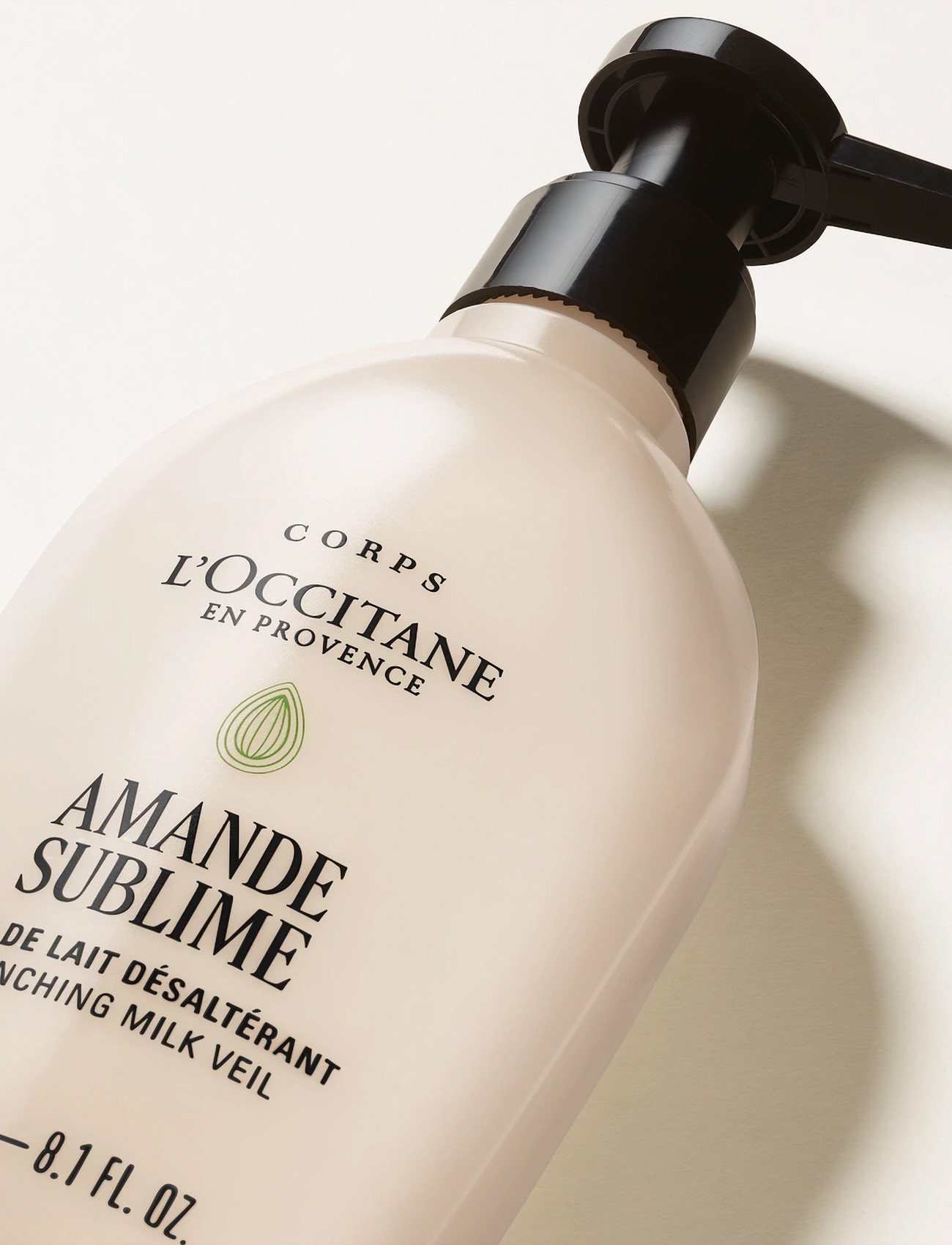 L'Occitane Almond (Amande) Milk Veil 240ml, 240 ml, Nude, Kropspleje > Cremer & Lotions & Bodybutter, Dame