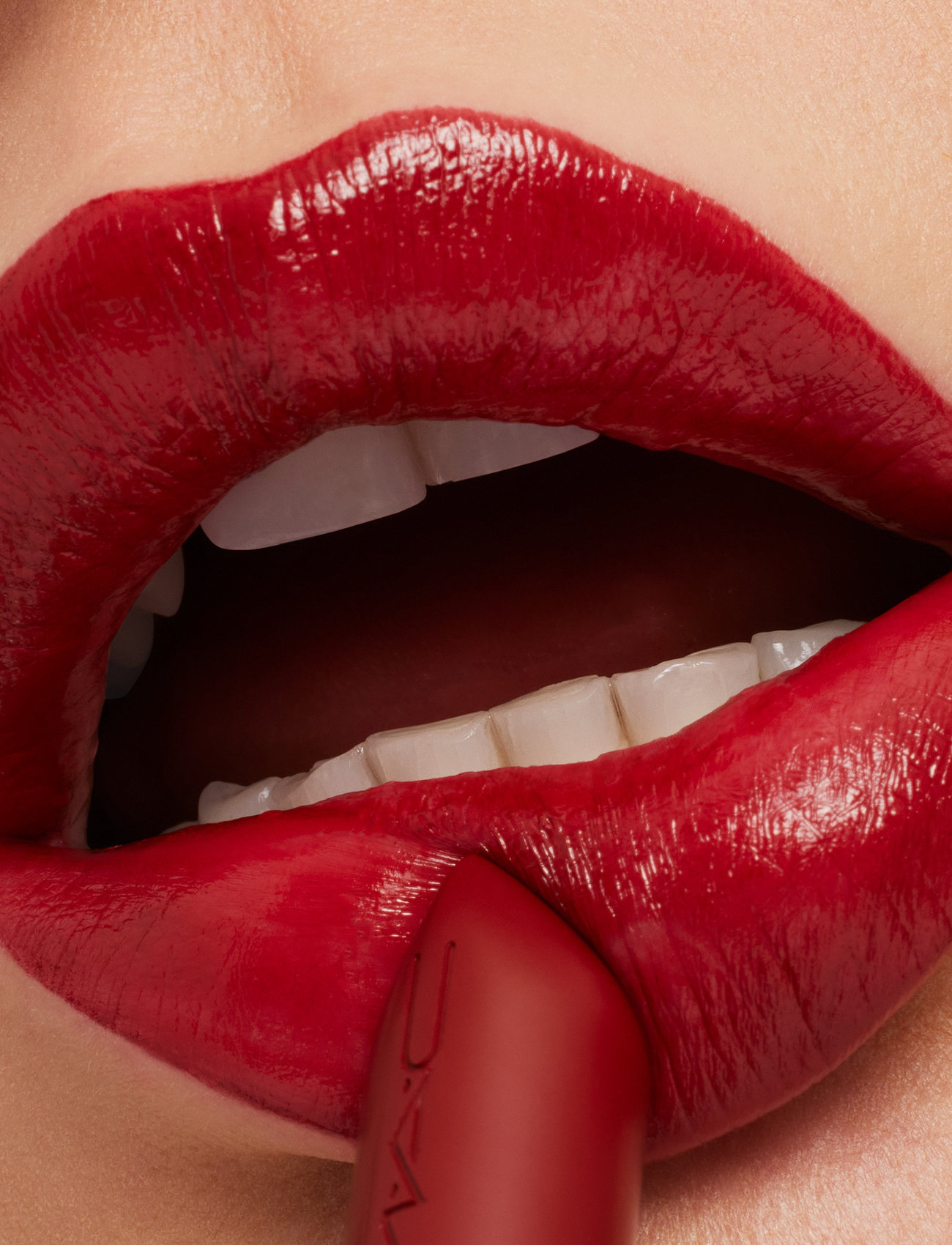 MAC Macximal Sleek Satin Lipstick, 3 G, Red, Læber > Læbestift, Dame