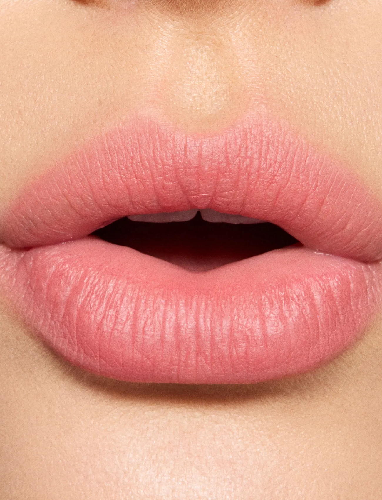 MAC Powder Kiss Hazy Matte Lipstick, 3.5 G, Coral, Læber > Læbestift, Dame