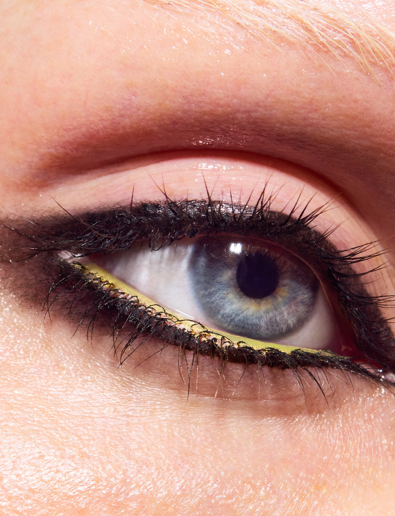 MAC Colour Excess Gel Pencil Eyeliner, 0.35 G, Yellow, Øjne > Eyeliner, Dame