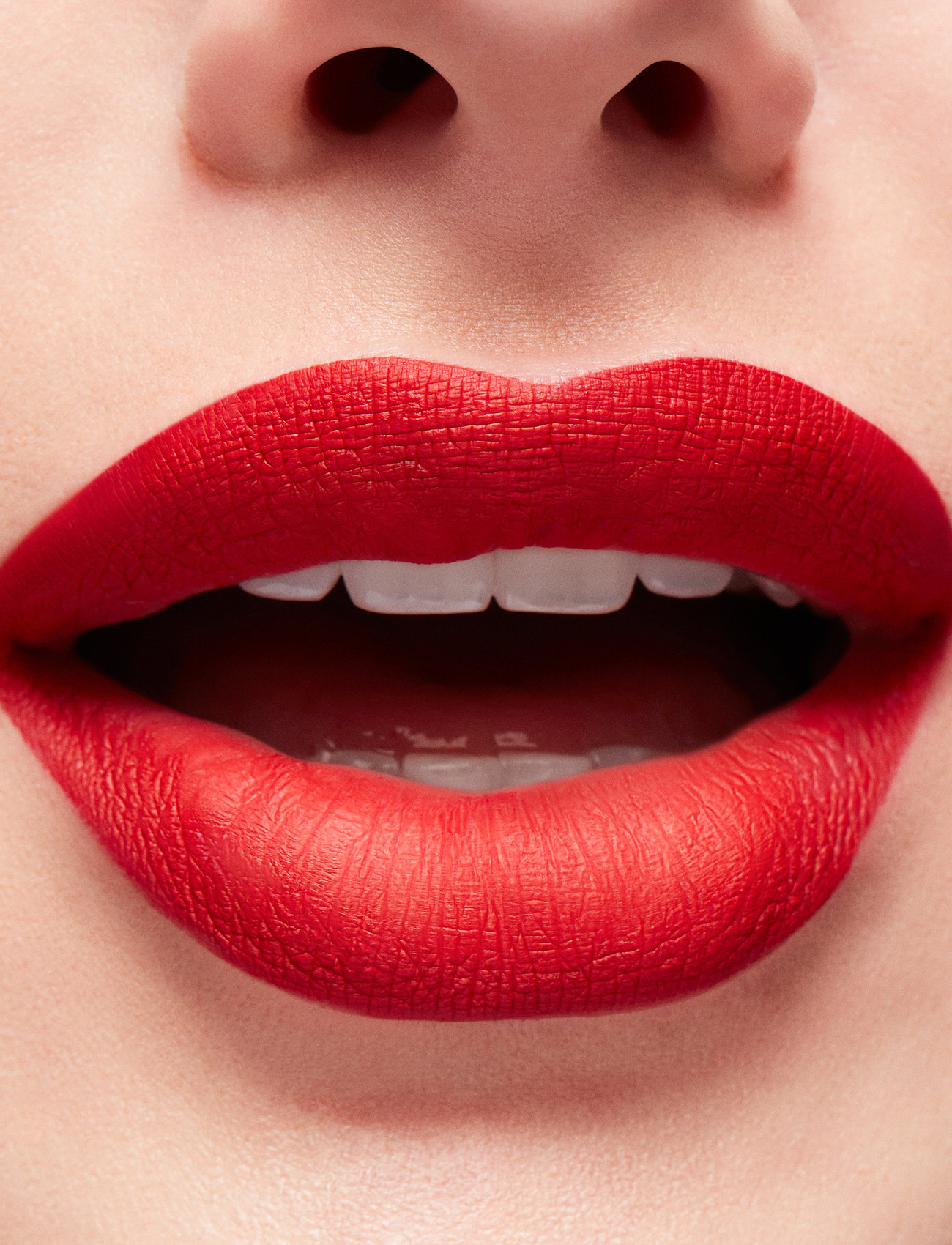 MAC Locked Kiss Liquid Lipstick, 4 ml, Nude, Læber > Flydende Læbe, Dame