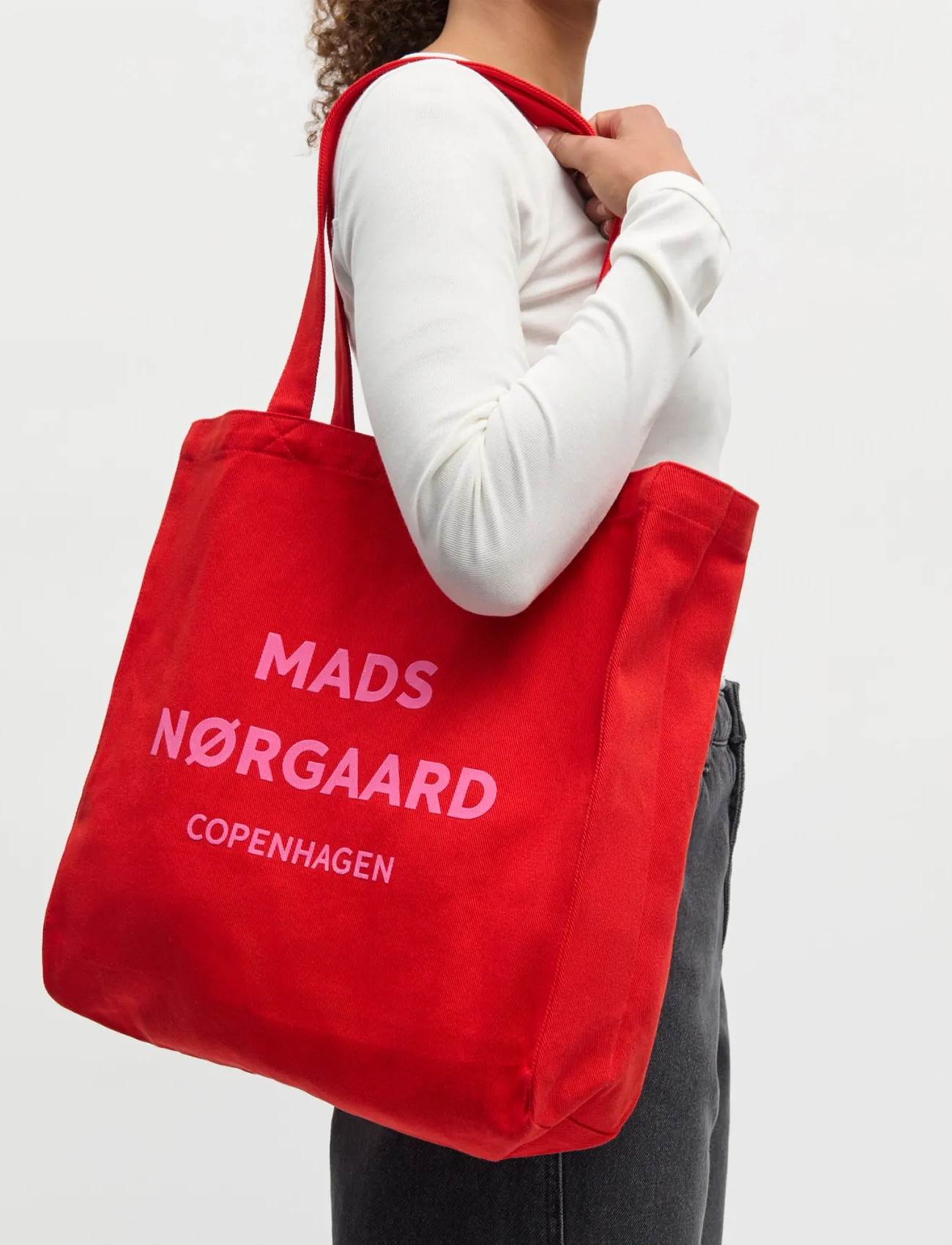 Mads Nørgaard Boutique Athene Bag, 72, Red, Tasker > Totes, Dame