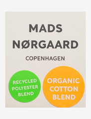 Mads Nørgaard - Crinckle Pop Dupina Dress - sommerkjoler - snowwhite/winetasting - 2