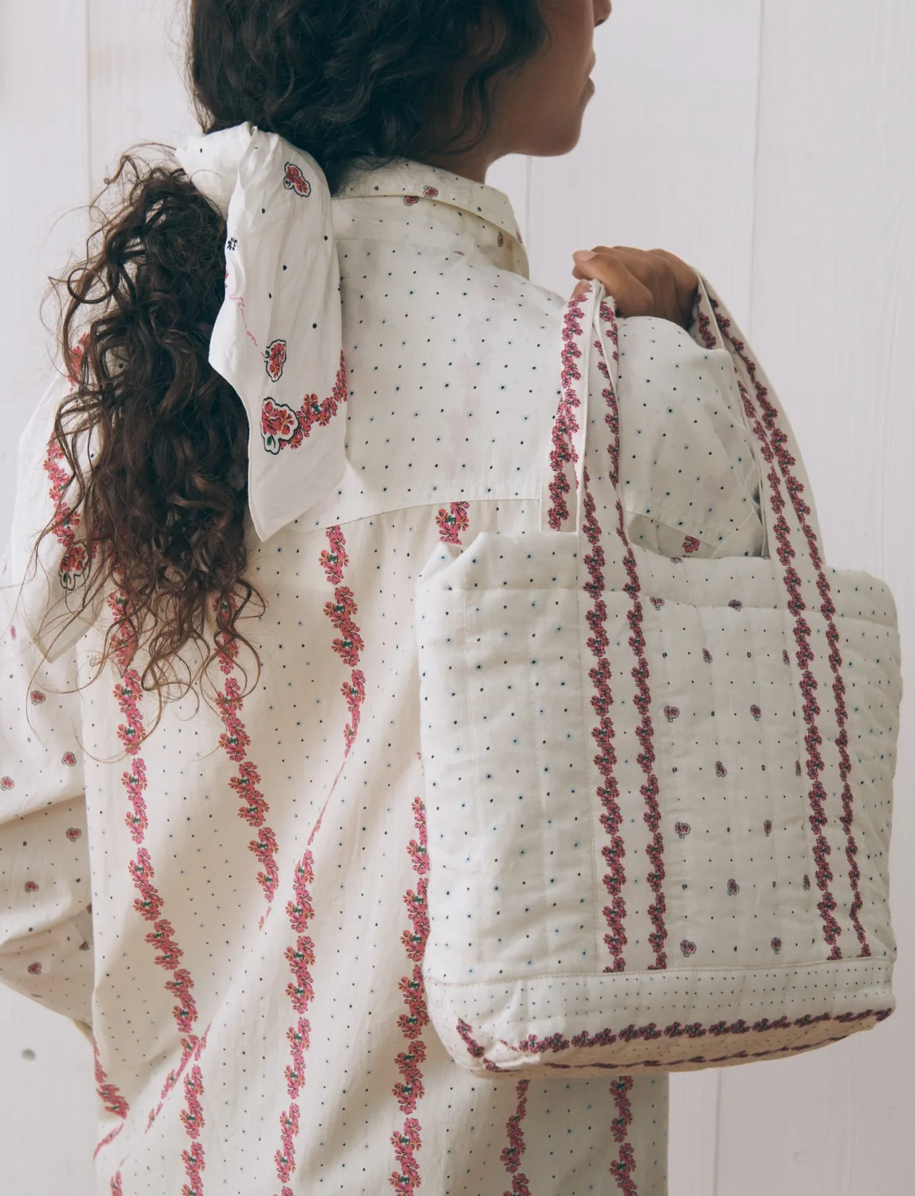 Maison Labiche Ozanam Mini Flowers, One Size, White, Tasker > Små Skuldertasker-Crossbody-Tasker, Dame