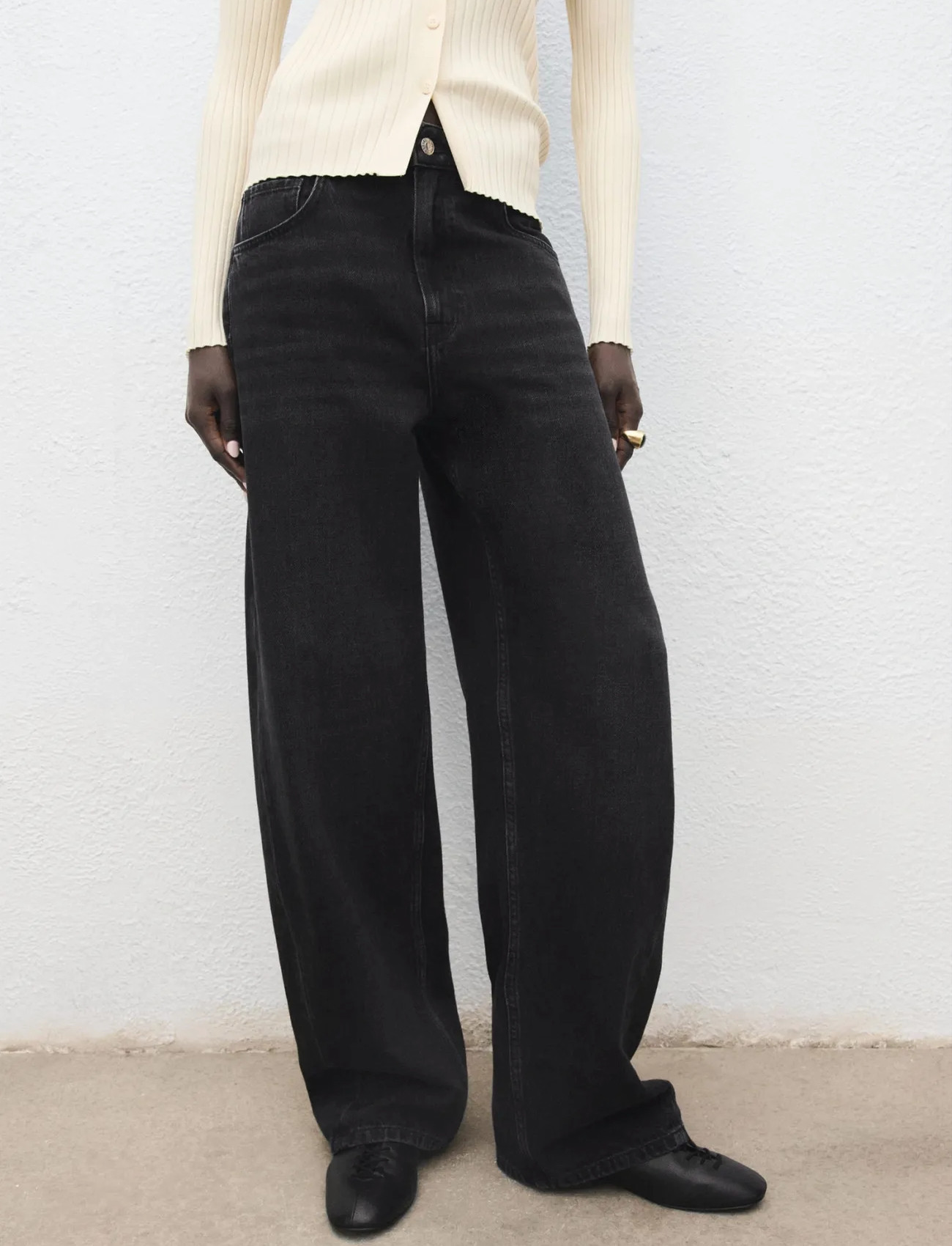 Mango Mid-Rise Barrel Jeans, 40, Black, Jeans > Barrel Jeans, Dame